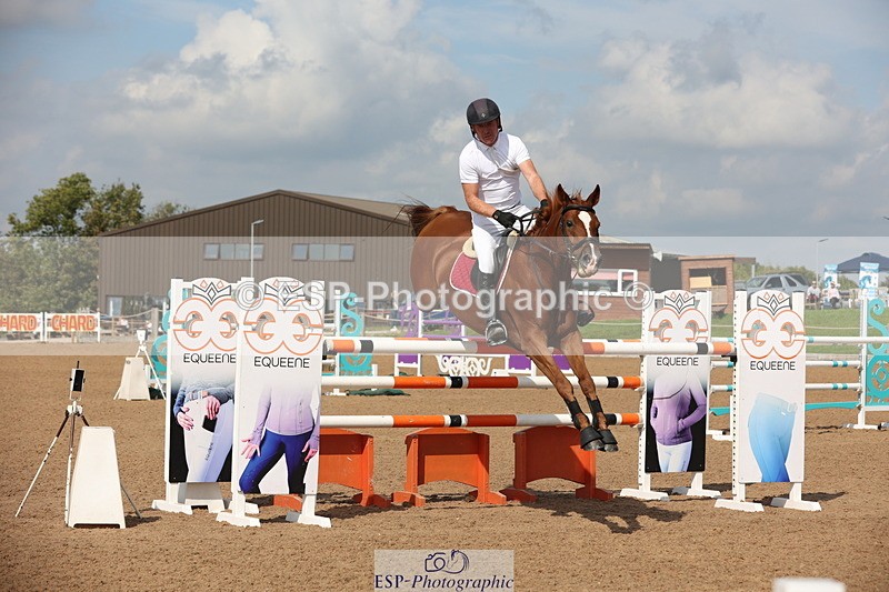 230915A-131019-02199 - Cls 4 National 1.30m