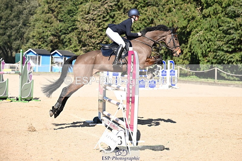 260321A-141850-00947 - 5 Newcomers 1m 10