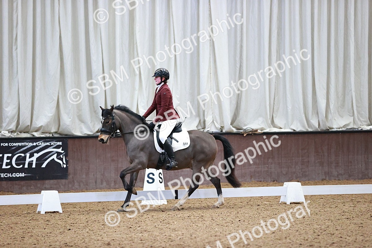 SBM_000131 - Class 2-3 - Prelim 5 Novice 4