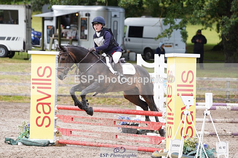 240824X-123118-24109 - 80cm Round 1 12.00 to 13.00