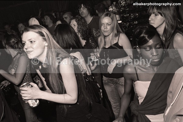 19 - Friends-&-Family @ the-roadhouse 04.02.06