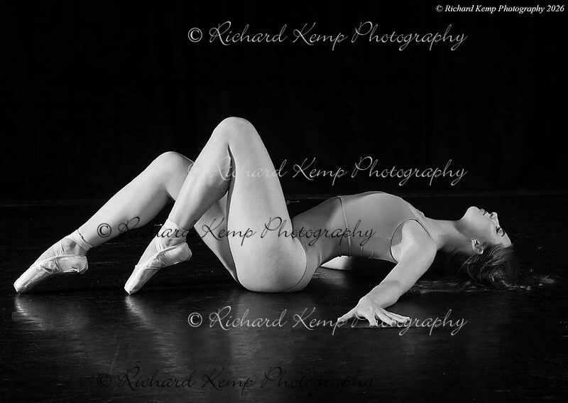 030826-7216w - Performance
