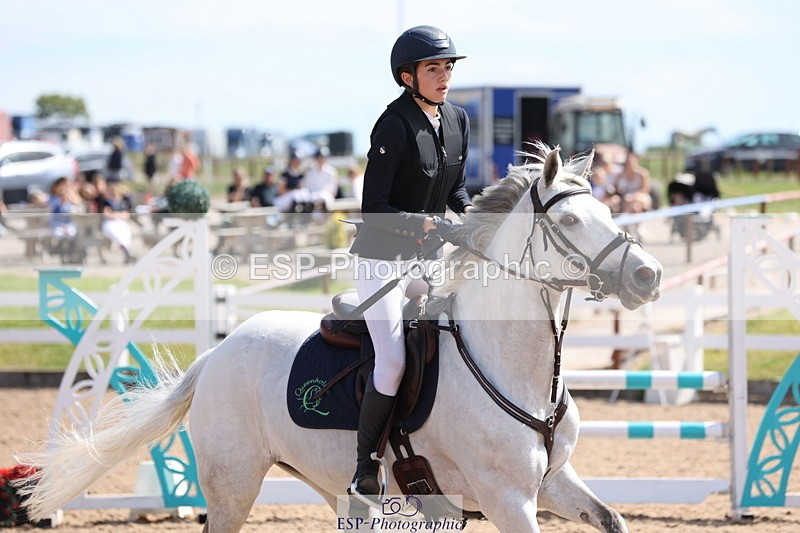 240629A-104749-04276 - Cls 17 Discovery and 90cm Open