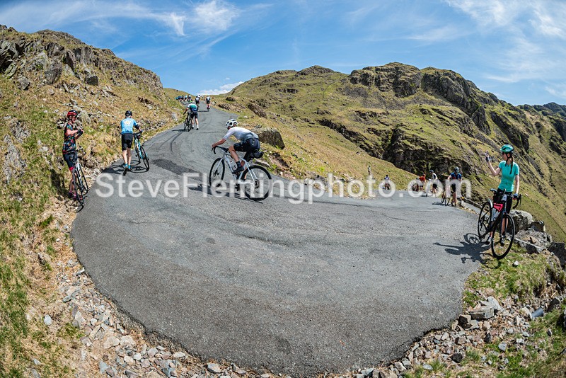 142149 - Hardknott Hairpin 14.00 - 15.00