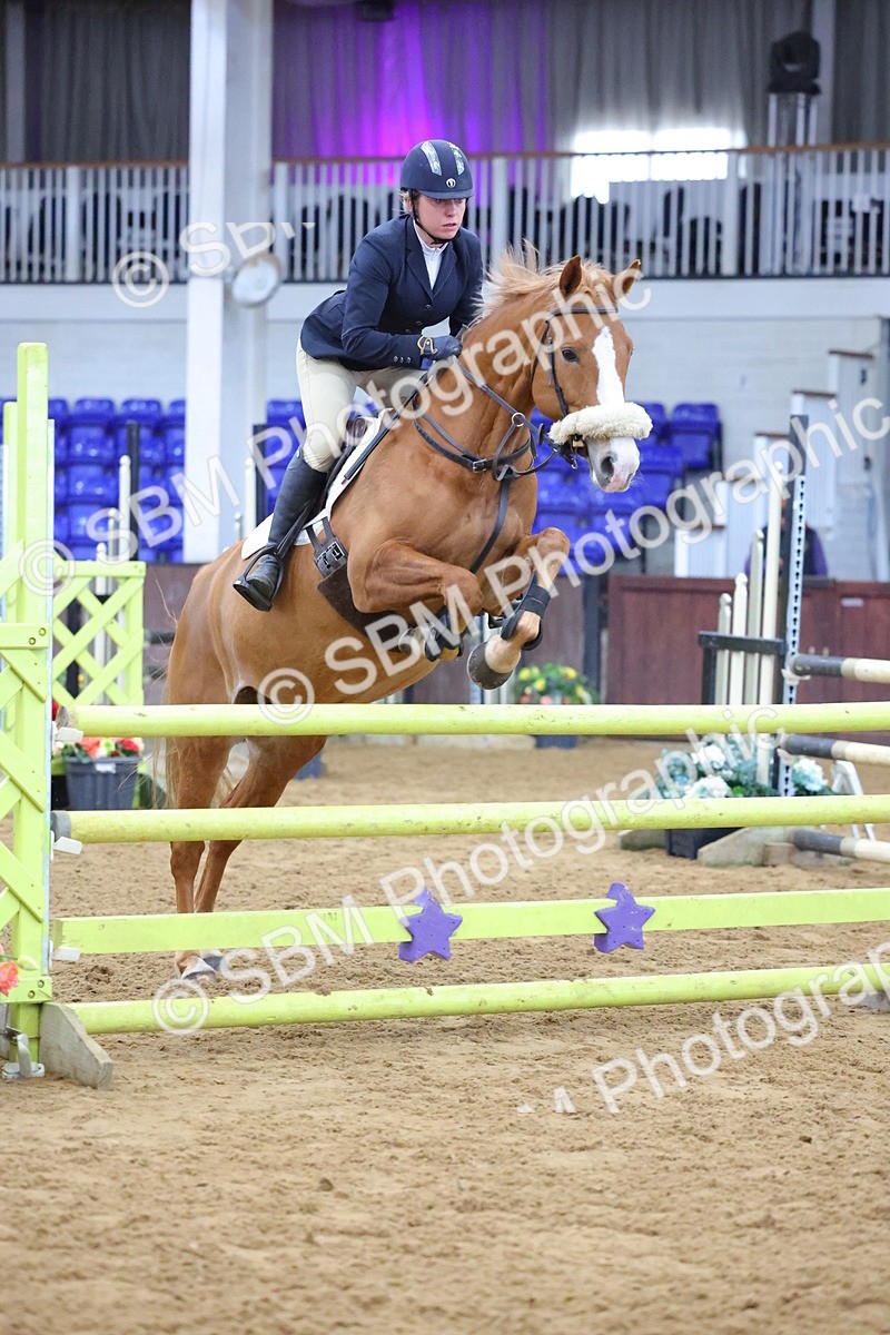 SBM_010000 - Class 21 - Nupafeed Supplements Senior Discovery/ 1m Open - First Round (1.00m)