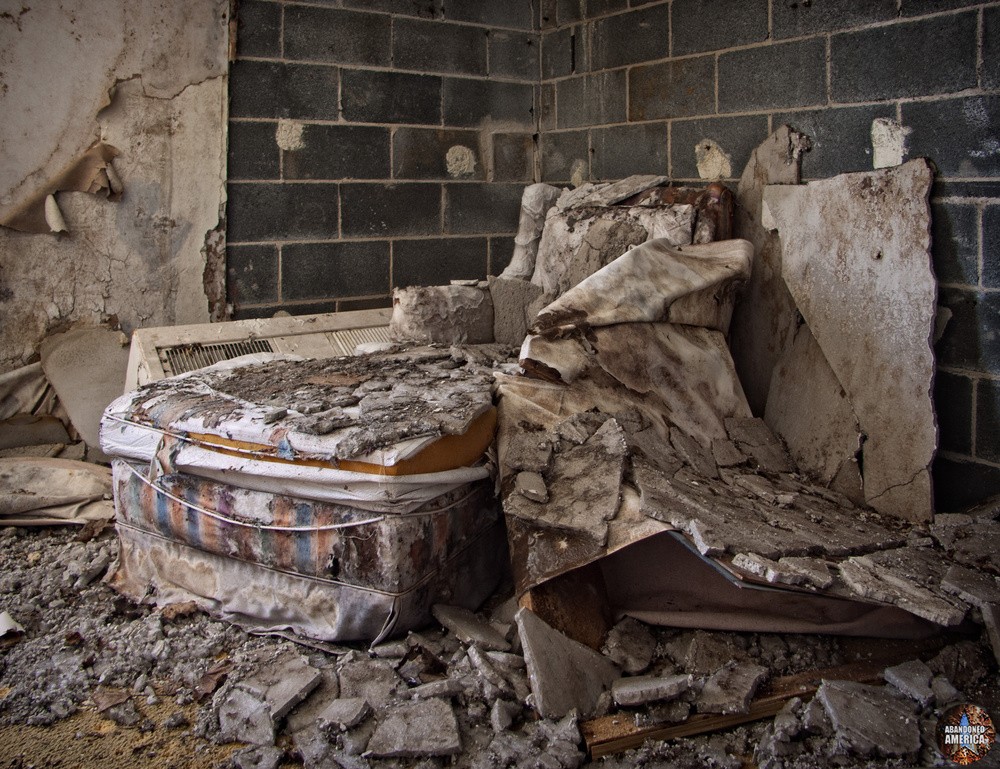 Shawnee Lancaster Resort, Lancaster PA - Photographs presented by Matthew Christopher Murray's Abandoned America