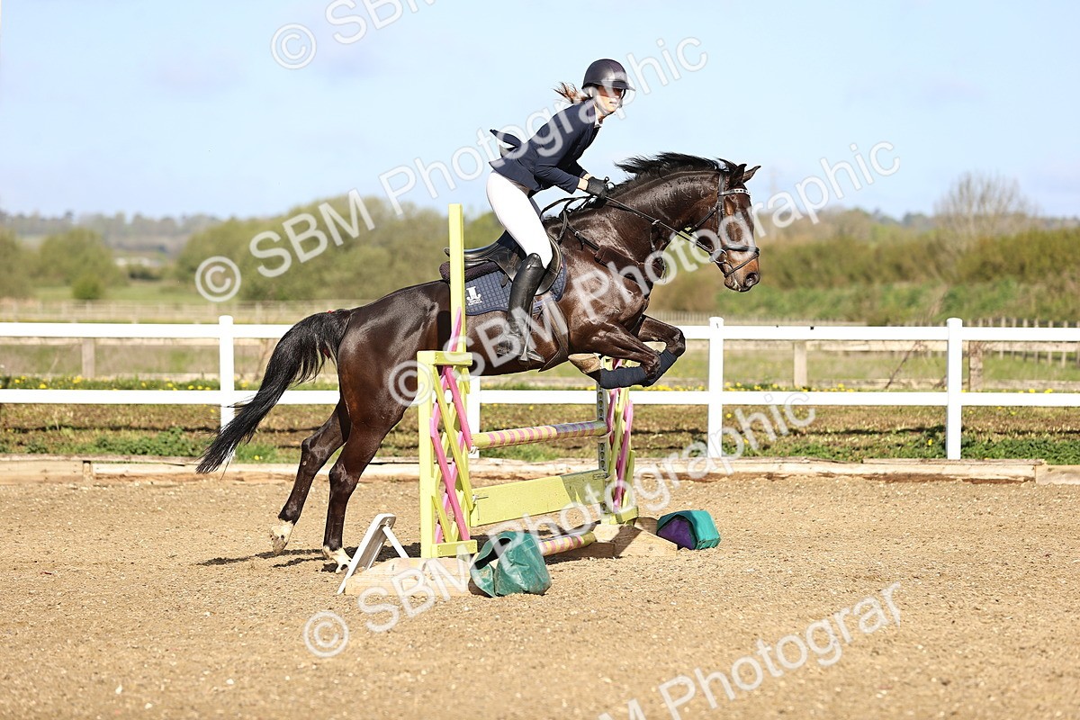 SBM_002953 - Class 14 - Clear Round