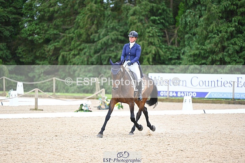 240524-114526-09015 - 521-DIVALI-Elaine_Pen