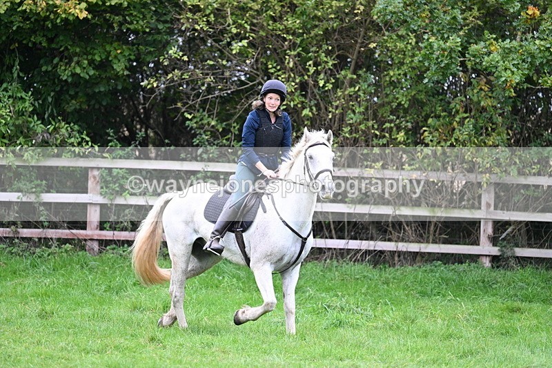 WJ7_1915 - Time at Photographer 13:13 to 13:26