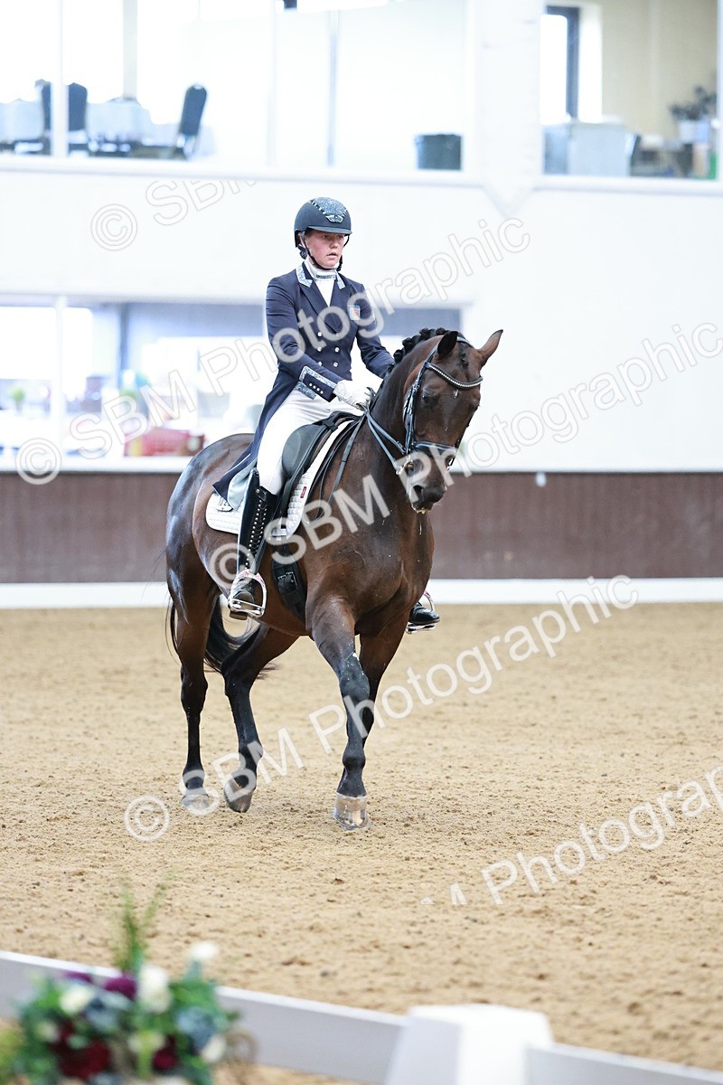 SBM_015791 - Class 5 - FEI INT II - 15.48-17.00