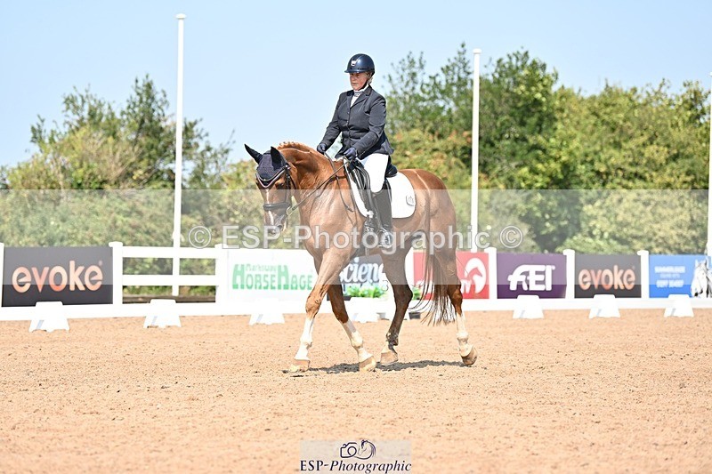 250816-121627-04196 - 119-Amanda.EdmondsNutfields.Don.Care.Paravel