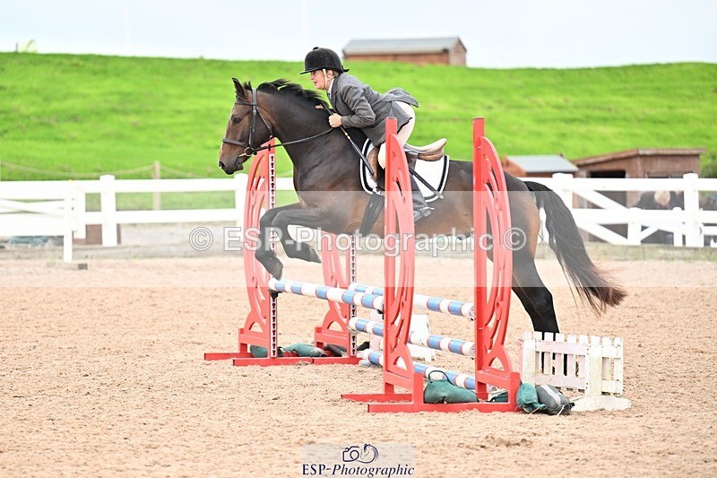 250920-110413-00371 - Cls 22+23 Club and Schools 70cm