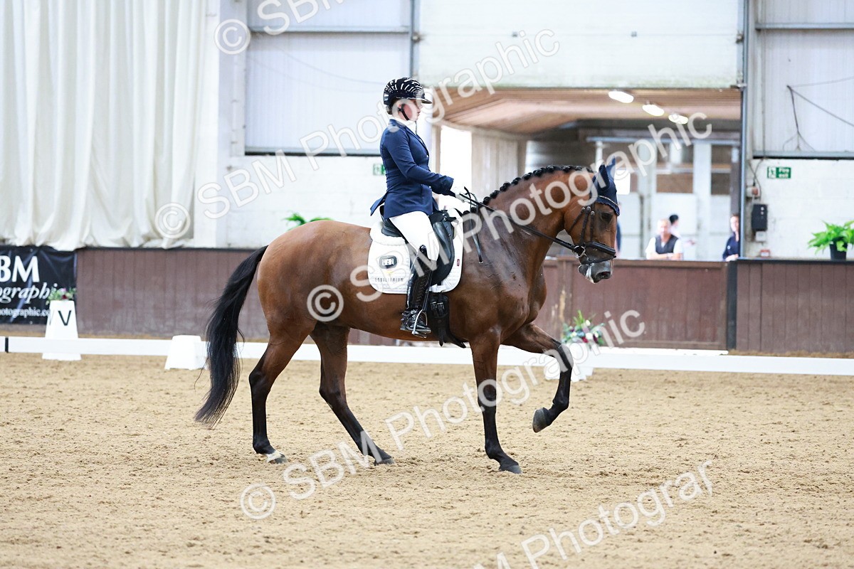 SBM_017816 - Class 15 - FEI Junior