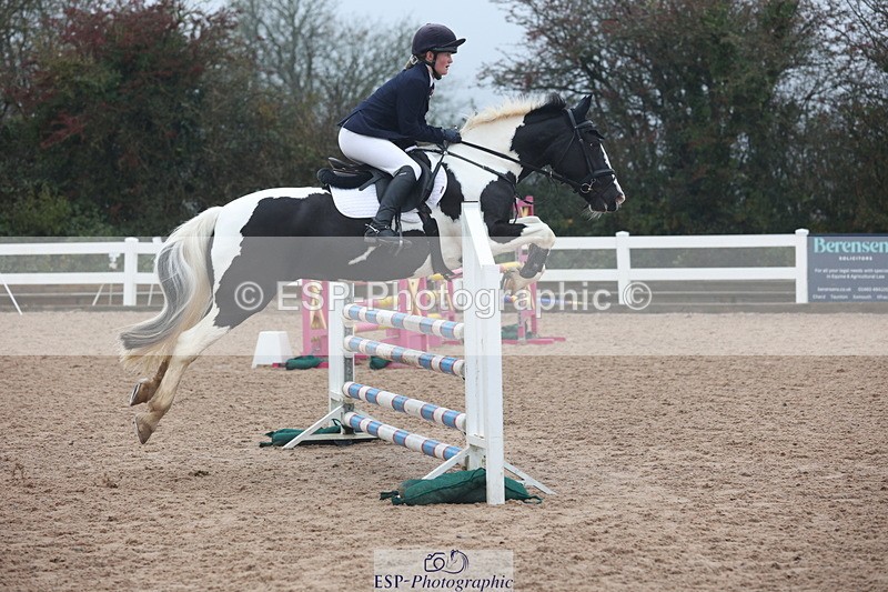 231112A-101901-03298 - Cls 17 Blue Chip Novice Winter Qualifier