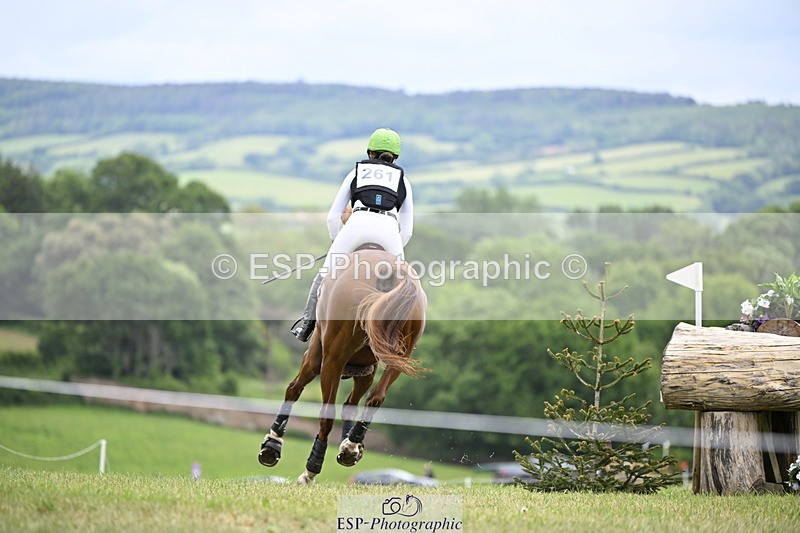 250524A-161654-14528 - C-261-Danielle.Dunn-ICI.DOR.DE.DONNA.CADANZA.Z