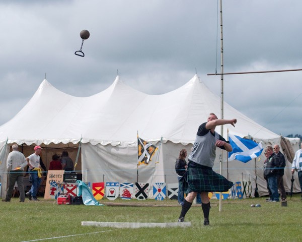 4 - Hammer Throwing