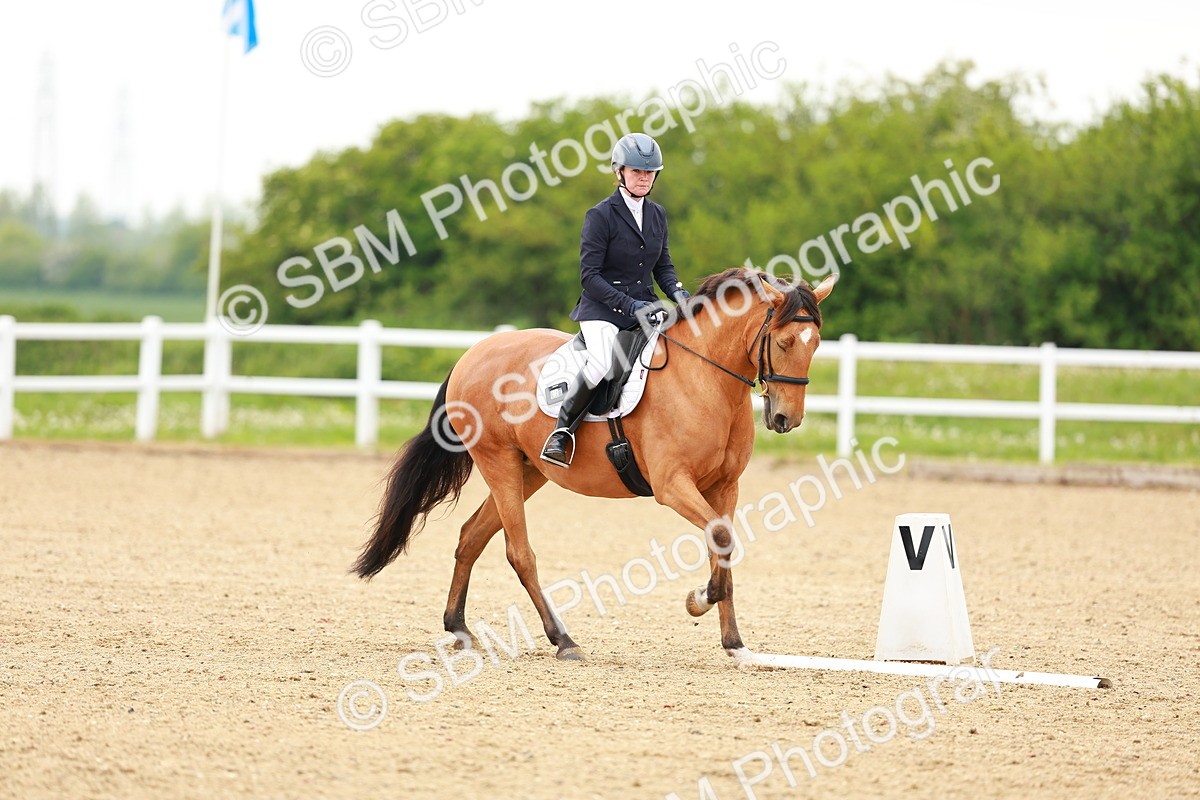 SBM_004903 - Class 15 - Novice 5
