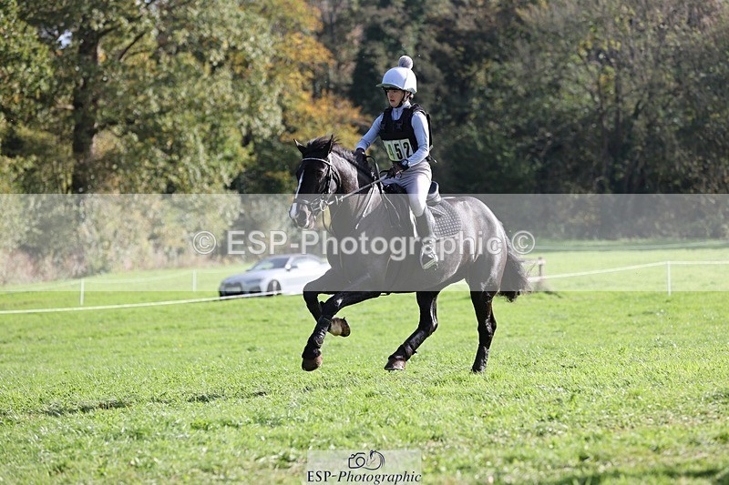 241026-130435-13757 - 452-Eleanor.Blewitt-CARRY.ON.PRINCESS