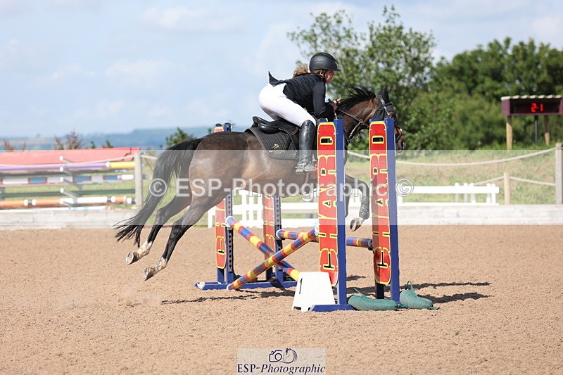 240714A-094734-01595 - Cls 3 A&B Pony BN & 80cm Open