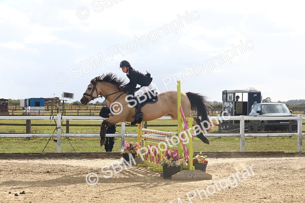 SBM_008043 - Class 12 - 90cm Champs