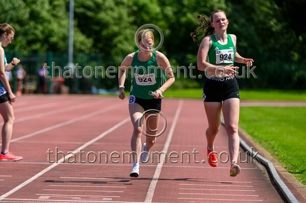 Relays26-921954 - Female Set Two
