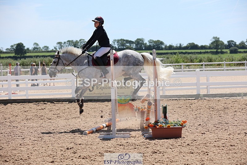 240629A-140925-06721 - Cls 19 Foxhunter and 1.10m Open