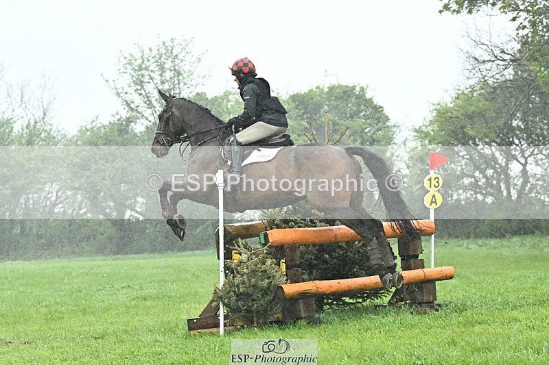 250418-164937-07470 - 301-Georgina.Ewell-COUNTRY.BOY