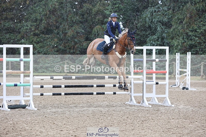 250831A-121802-10157 - Cls 42 Snr 1m Grand Prix