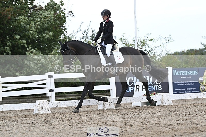 250907-140539-08634 - 100-Adele.RonchettiFamily.Affair