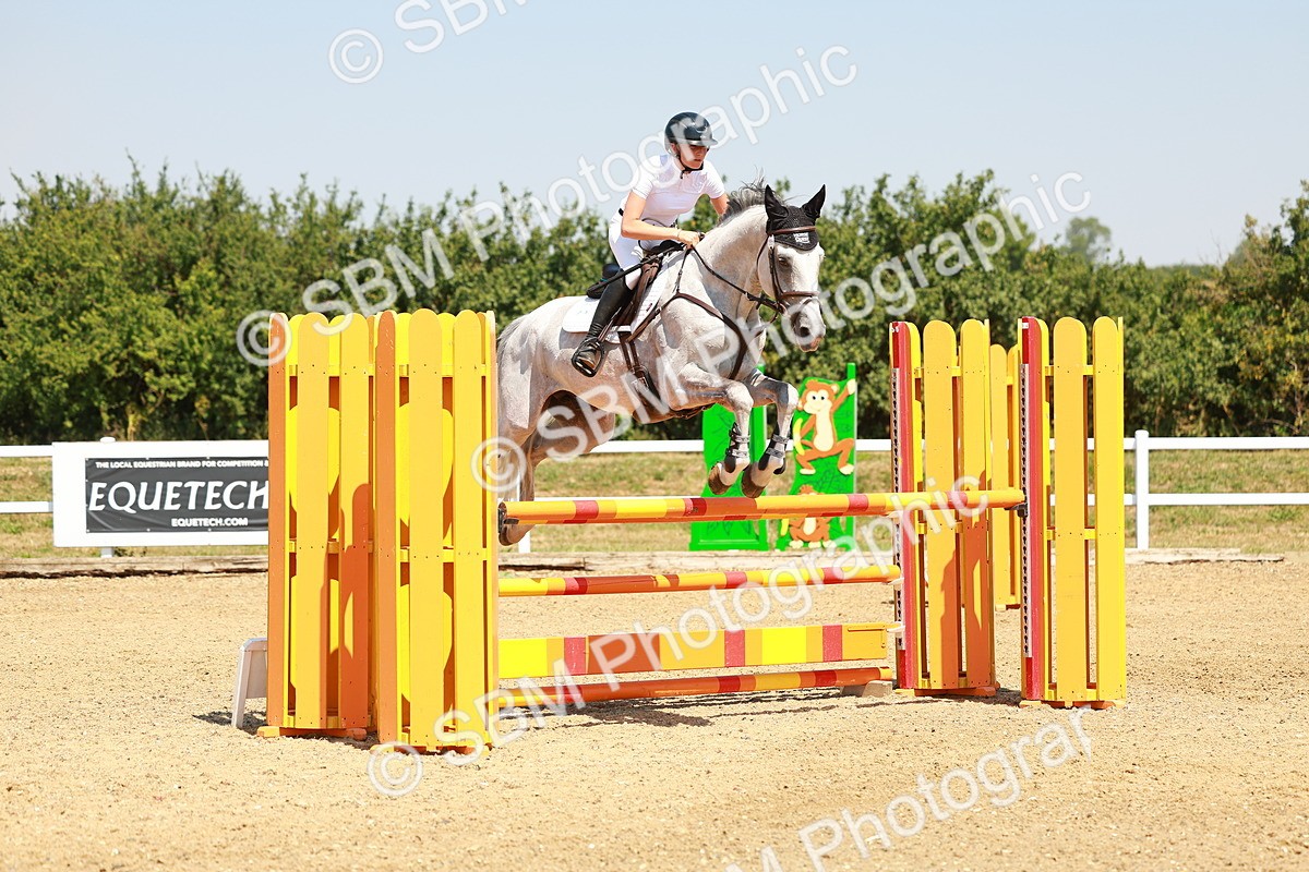 SBM_001607 - Class 4 - Senior Newcomers - 1.10m
