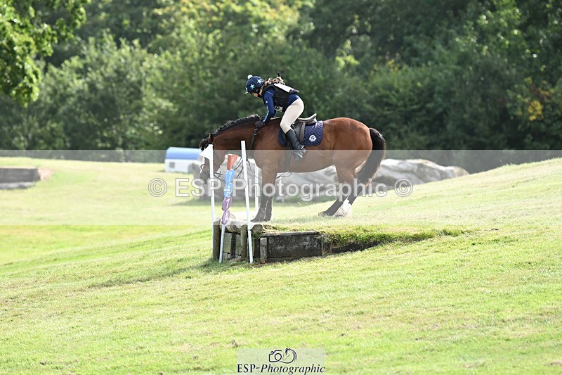 240825X-100733-31002 - 70cm XC 10.00 to 11.00