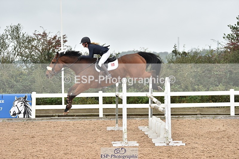 231011A-140906-00655 - Cls 5 Foxhunter & 1.20m Open