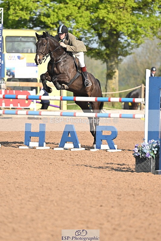 240512A-084504-16477 - Cls 47 Snr 1.20m Open