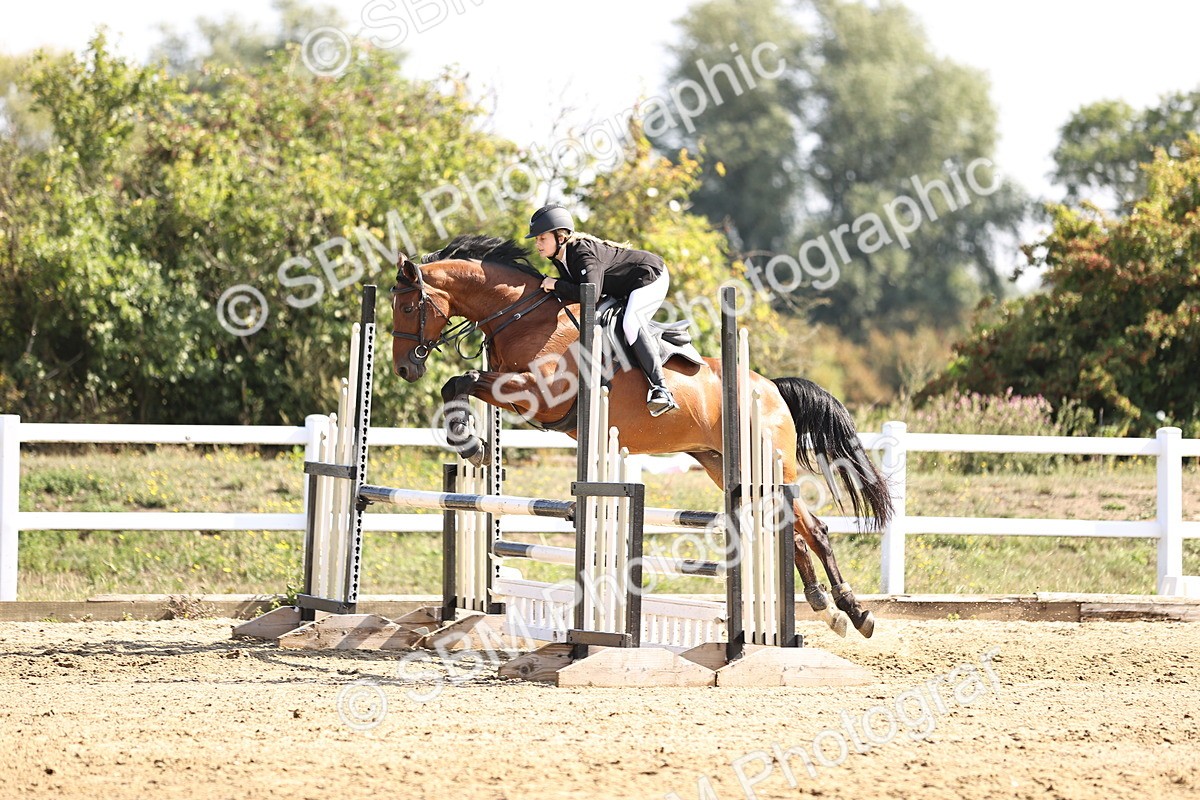 SBM_005677 - Class 9 - Senior British Novice - 90cm