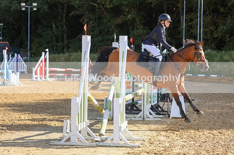 3E7A8349 - Class 4: Pony British Novice/80cm Open