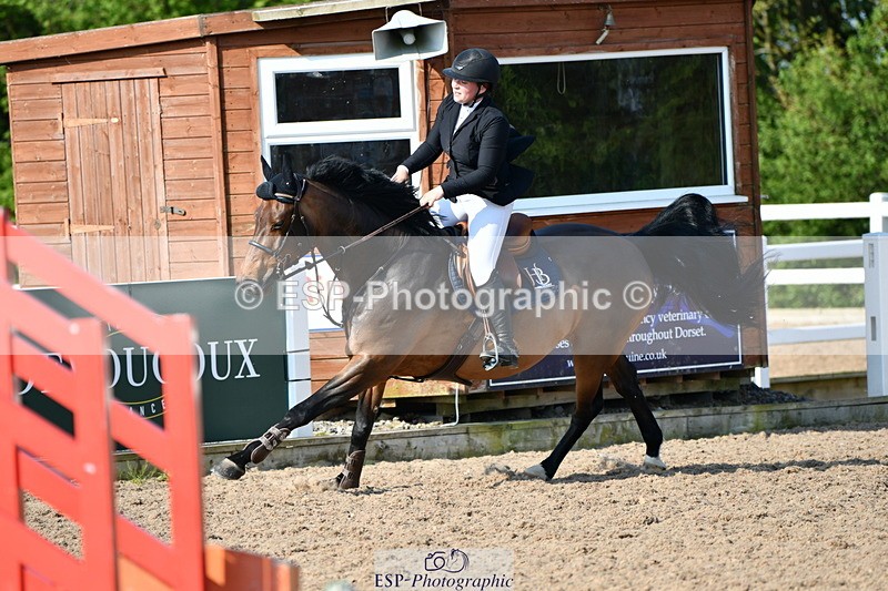 240512A-091432-17117 - Cls 39 British Novice and 90cm Open