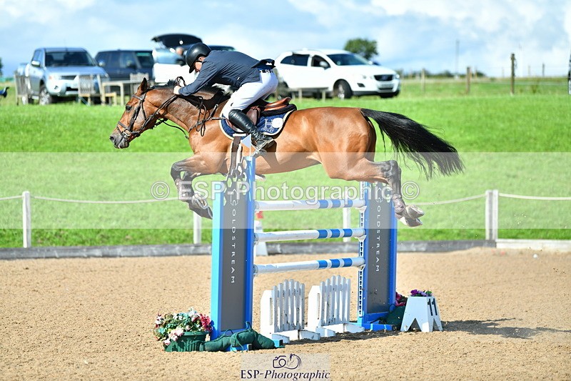 230723A-171308-13804 - Cls 8, 2 Star Medium 1.35m