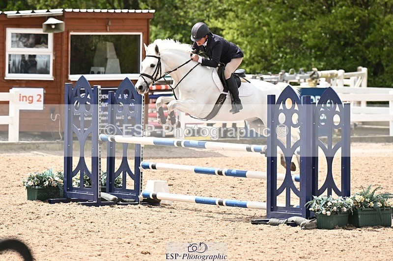 250504-132113-03414 - Cls 21+22 Club and Schools 1m