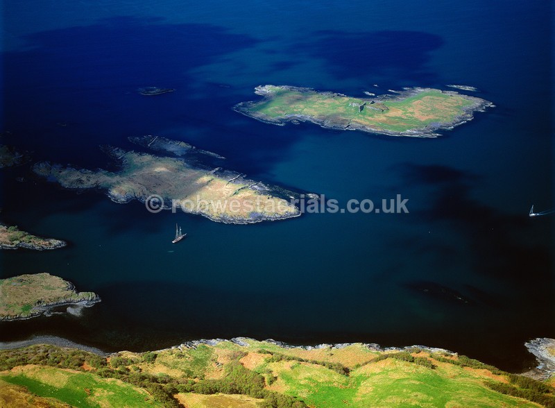 aerial pictures of Scotland west coast Islands by Seil
