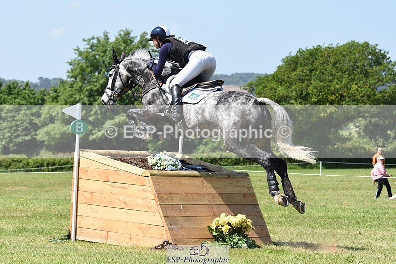 230527-113340-09347 - 311-BALLYCOSKERRY_REGAL_DIAMOND-Hollie_Swain-XC