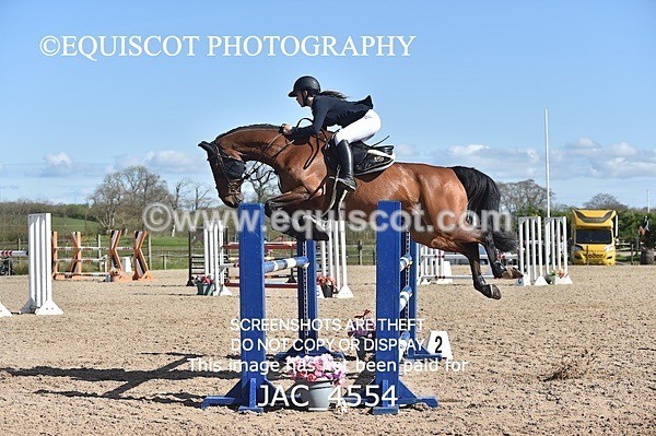 JAC_4554 - CLASS 11 SAT Andrew Hamilton Coach, RHS Foxhunter Championship Qualifier