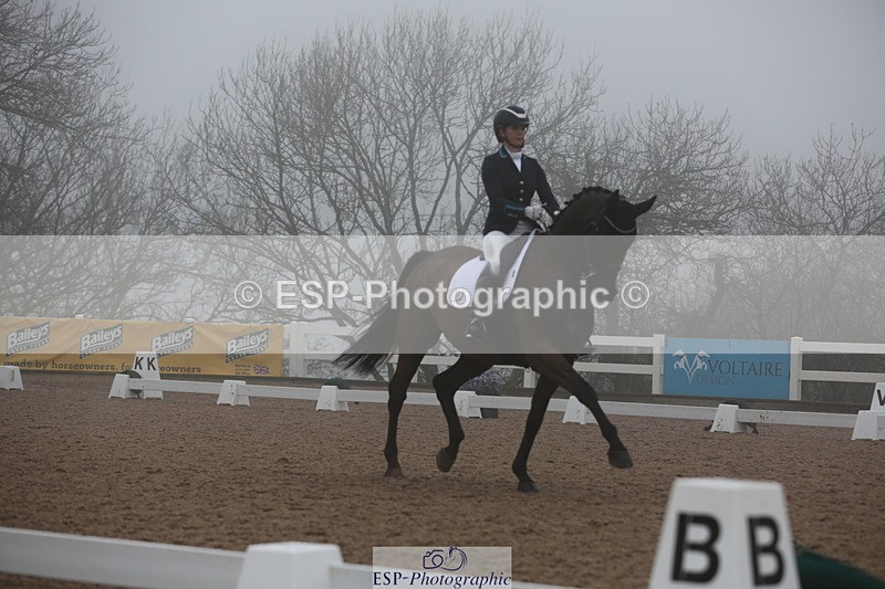 240217A-105458-01646 - 218-Jessica.Davies-Nemo.II