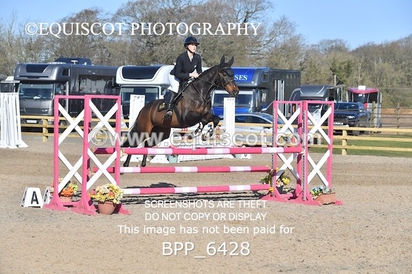 BPP_6428 - CLASS 10 SUN Newcomers/ 1m Open