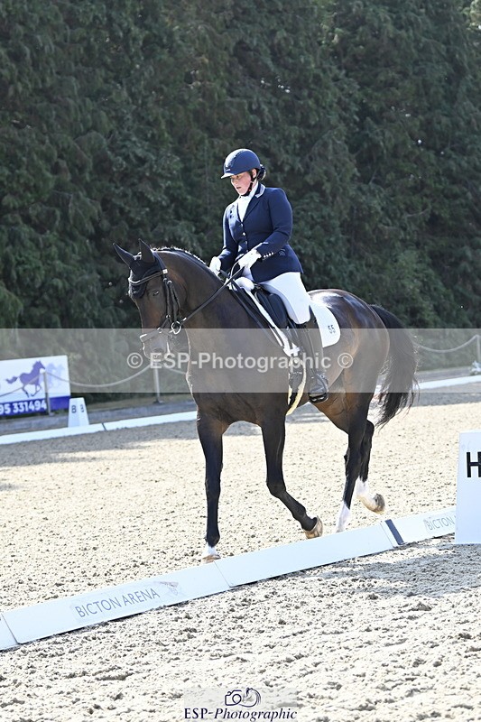 250810A-100940-04787 - 055-Madelaine.HinchliffMynosa