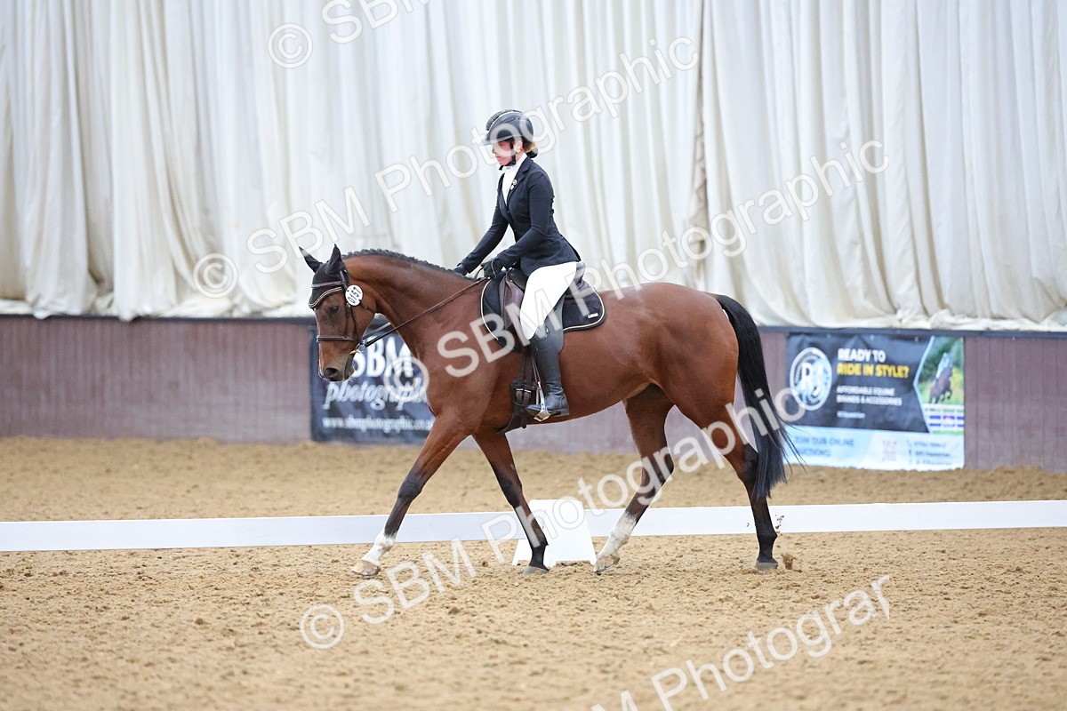 SBM_003883 - Novice
