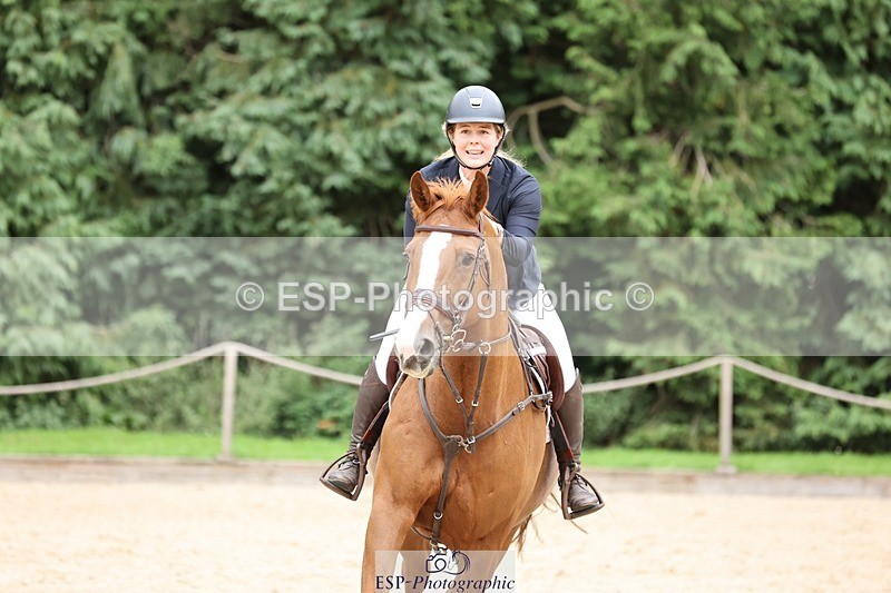 240817-160829-02893 - 06A Snr Fox 1.20m open