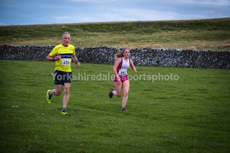 DSCF4094 - Eshton Moor  - Wharfedale Harriers