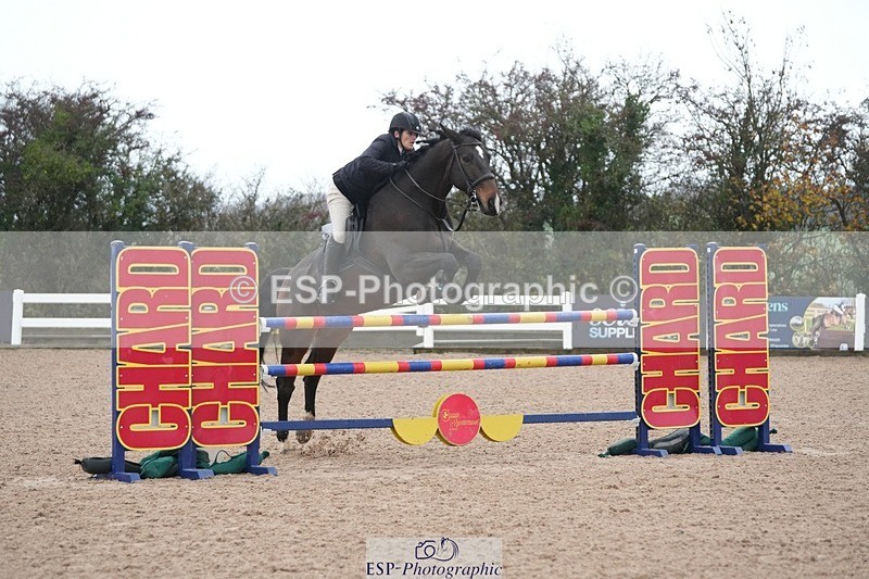 251107-140109-01303 - Cls 6 Foxhunter and 1.20m Open