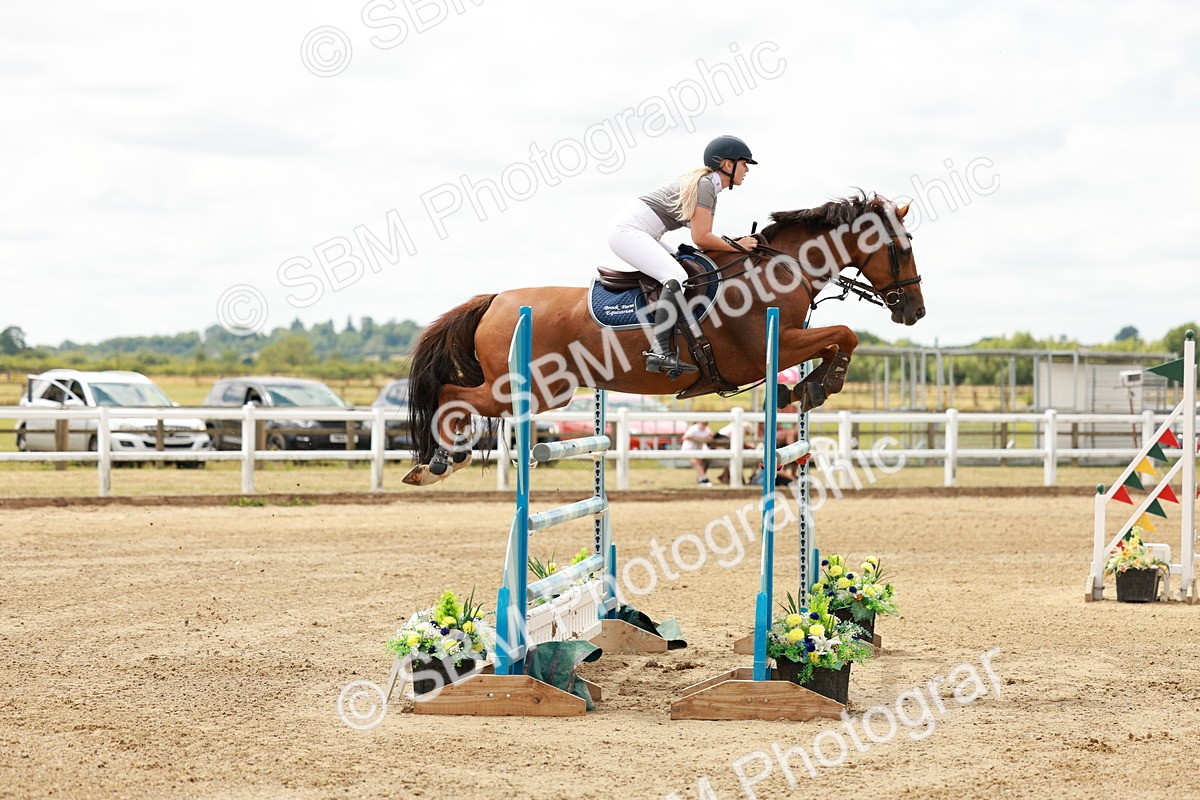 SBM_018346 - Class 21 - Senior Newcomers Championship 2d Rd
