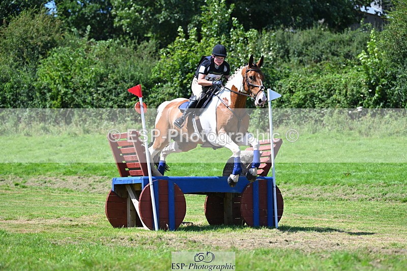 240811A-141703-04808 - 154-